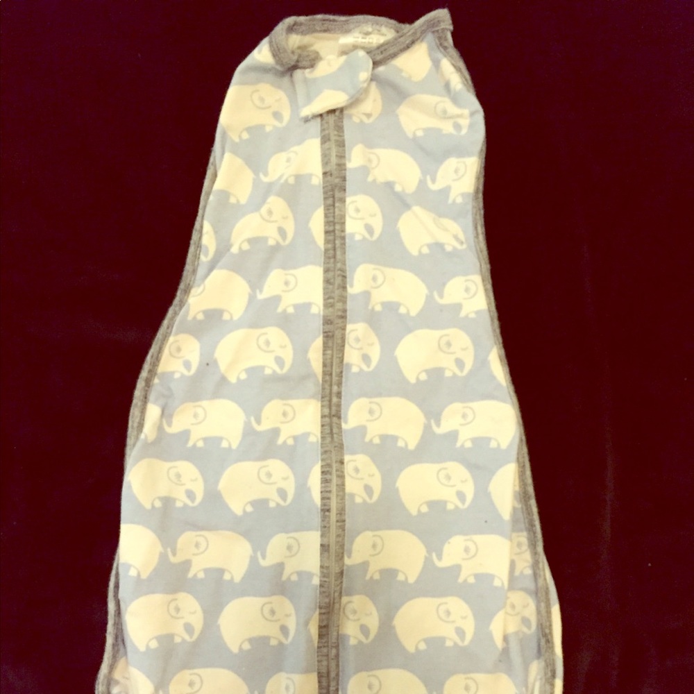 Woombie swaddle